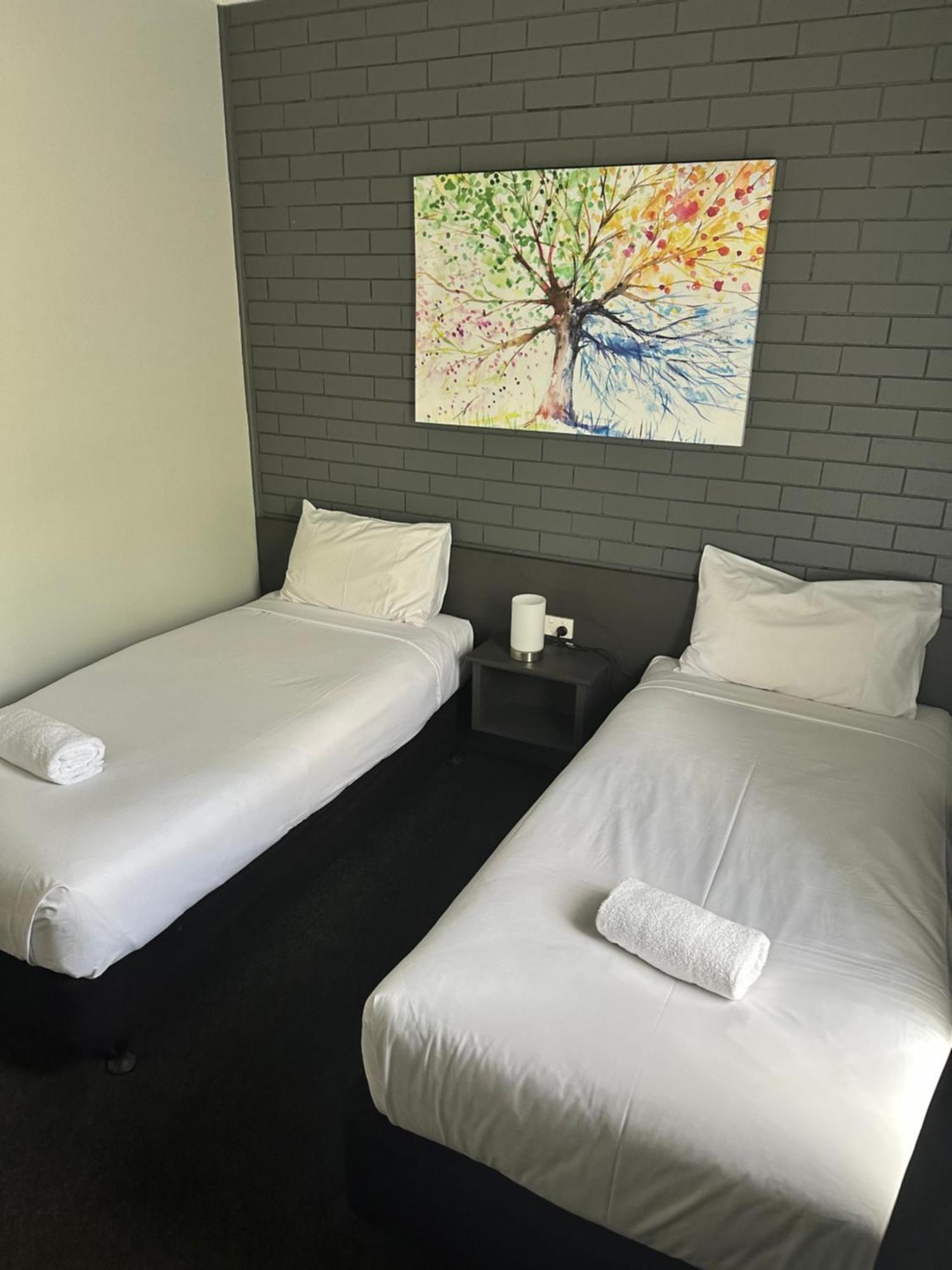 Blue Violet Motor Inn Toowoomba Exterior foto